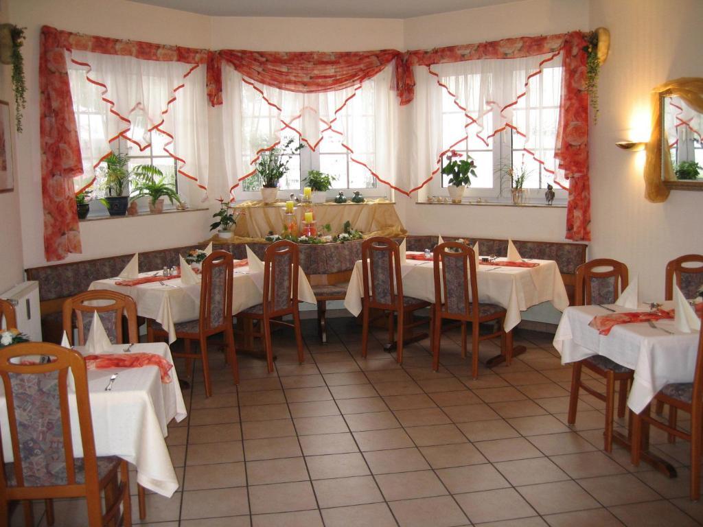 באד פירמונט Hotel Alt-Holzhausen מראה חיצוני תמונה